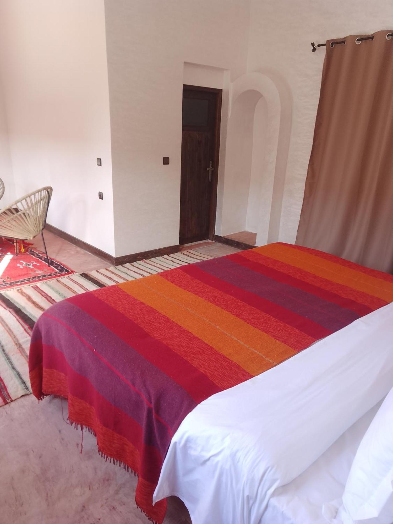 Kasbah Dar Bahnini Hostel Skoura Exterior photo