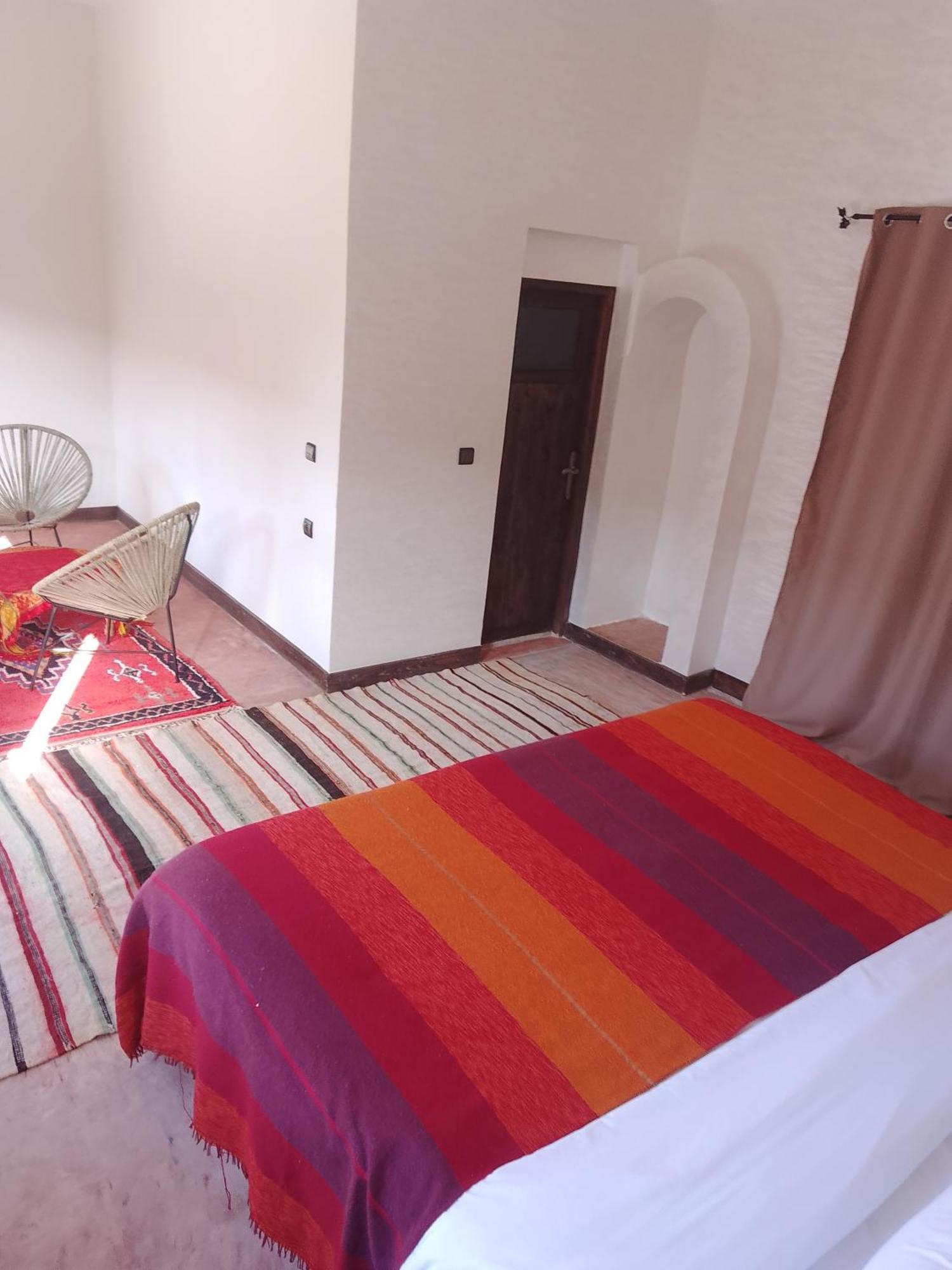 Kasbah Dar Bahnini Hostel Skoura Exterior photo
